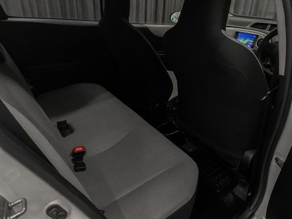 Toyota Vitz III (XP130) с пробегом 2012 года, цена 679 000 рублей, 125000 км, хэтчбек, Автокод Объявления