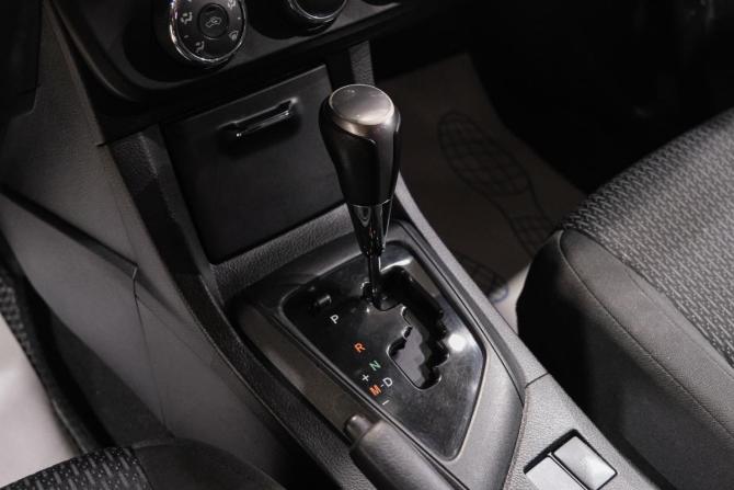 Toyota Corolla XI (E160 E170 E180) с пробегом 2014 года, цена 1 209 000 рублей, 111500 км, седан, Автокод Объявления