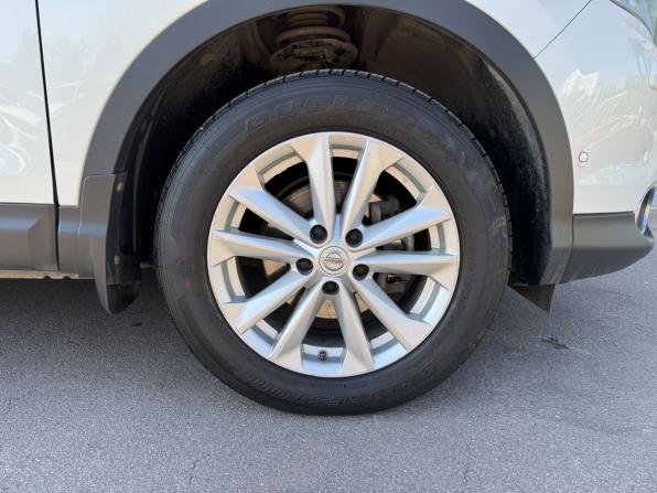 Nissan Qashqai II с пробегом 2015 года, цена 1 585 000 рублей, 133504 км, внедорожник, Автокод Объявления