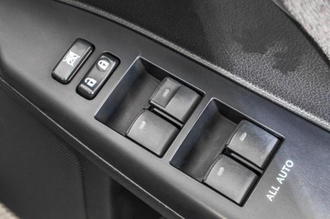 Lexus CT I с пробегом 2011 года, цена 1 369 000 рублей, 201000 км, хэтчбек, Автокод Объявления