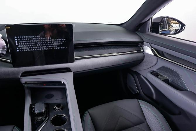 Zeekr 001 I с пробегом 2024 года, цена 6 149 000 рублей, 800 км, лифтбек, Автокод Объявления