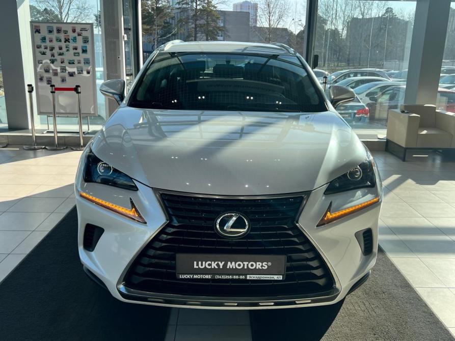 Lexus NX I Рестайлинг Екатеринбург  - изображение 2
