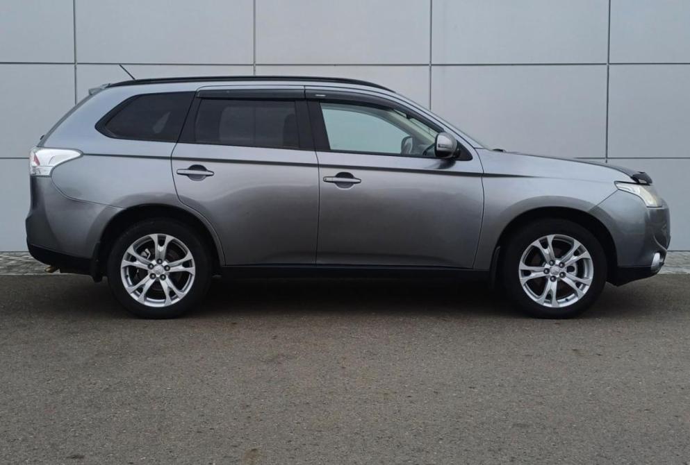 Mitsubishi Outlander II Рестайлинг Абакан  - изображение 4