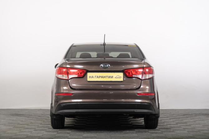 Kia Rio III Рестайлинг с пробегом 2015 года, цена 879 000 рублей, 207000 км, седан, Автокод Объявления