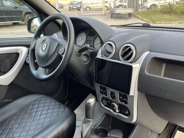 Renault Logan I Рестайлинг с пробегом 2012 года, цена 449 000 рублей, 235000 км, седан, Автокод Объявления