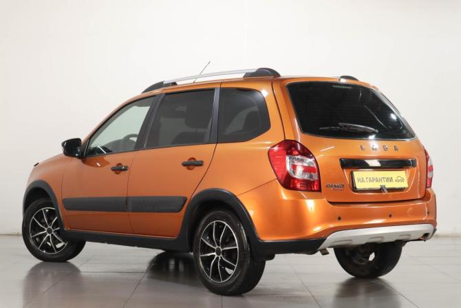 Lada (ВАЗ) Granta I Рестайлинг с пробегом 2021 года, цена 849 000 рублей, 90100 км, универсал, Автокод Объявления