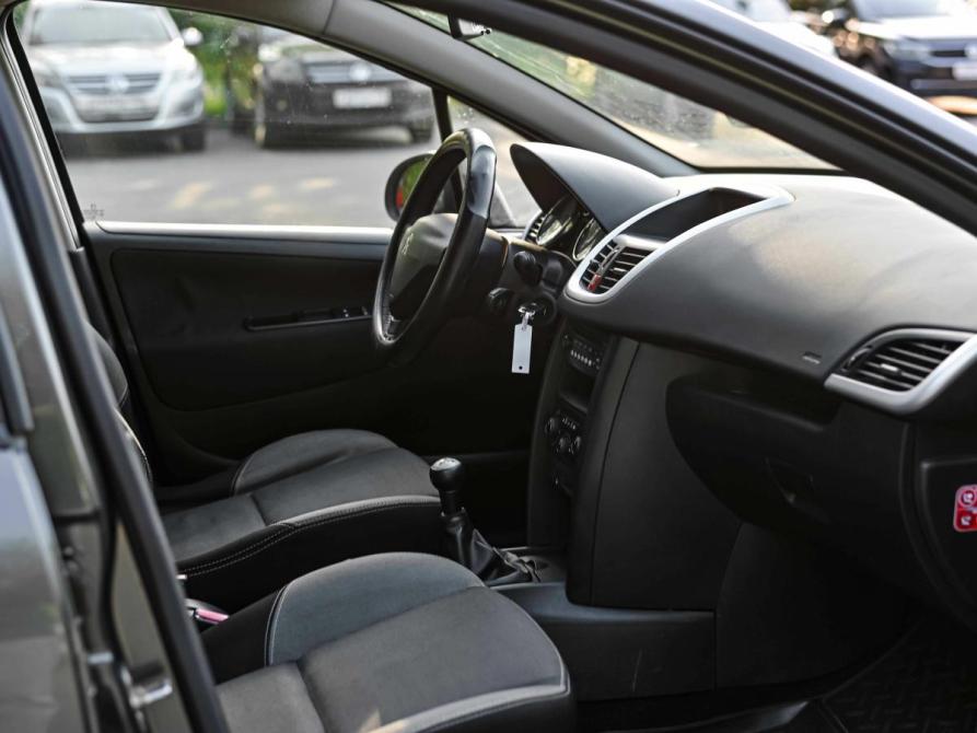 Peugeot 207 I Рестайлинг Санкт-Петербург  - изображение 11