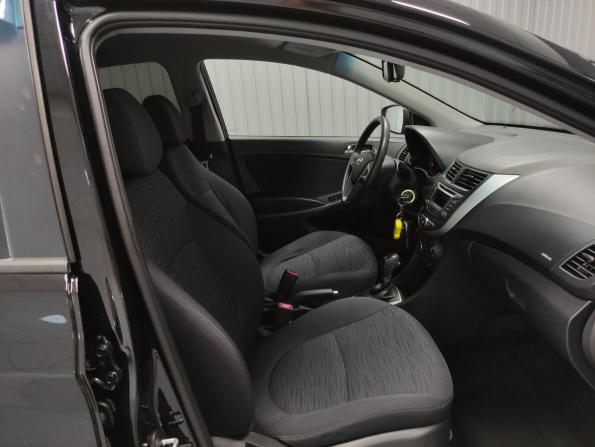 Hyundai Solaris I Рестайлинг с пробегом 2014 года, цена 1 129 000 рублей, 113924 км, седан, Автокод Объявления