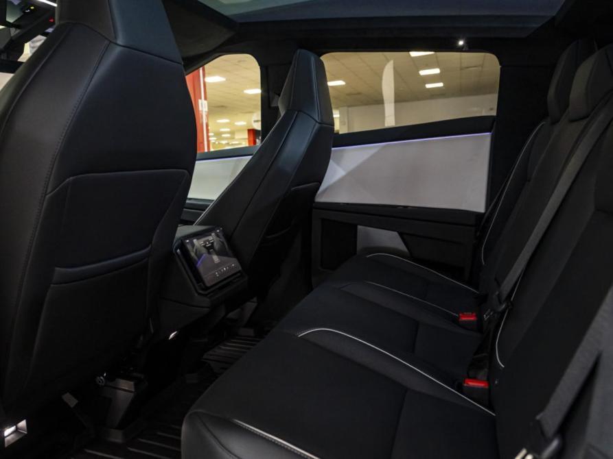 Tesla Cybertruck Москва  - изображение 16