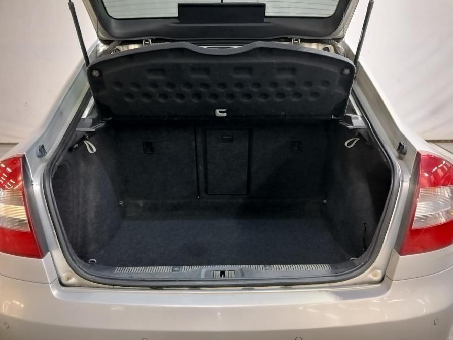 Skoda Octavia II (A5) Рестайлинг Санкт-Петербург  - изображение 7