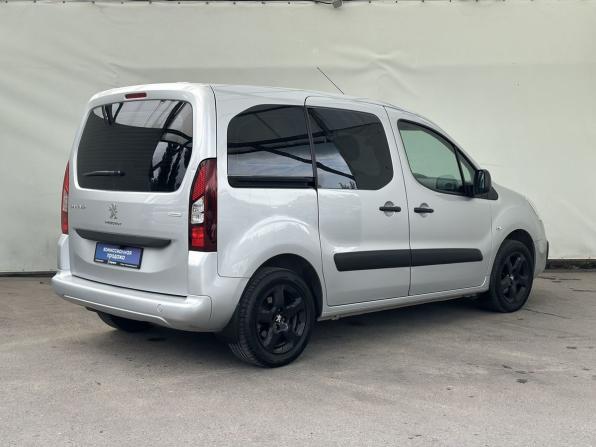 Peugeot Partner II Рестайлинг 2 с пробегом 2021 года, цена 1 800 000 рублей, 105726 км, компактвэн, Автокод Объявления