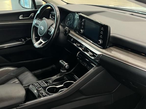 Kia K5 III с пробегом 2020 года, цена 2 440 000 рублей, 109000 км, седан, Автокод Объявления