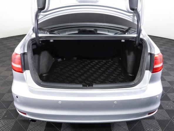 Volkswagen Jetta VI Рестайлинг с пробегом 2015 года, цена 950 000 рублей, 213279 км, седан, Автокод Объявления