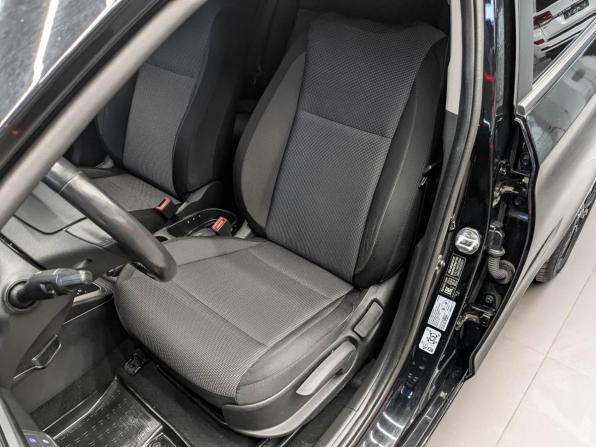 Hyundai Solaris II с пробегом 2017 года, цена 1 260 000 рублей, 118170 км, седан, Автокод Объявления