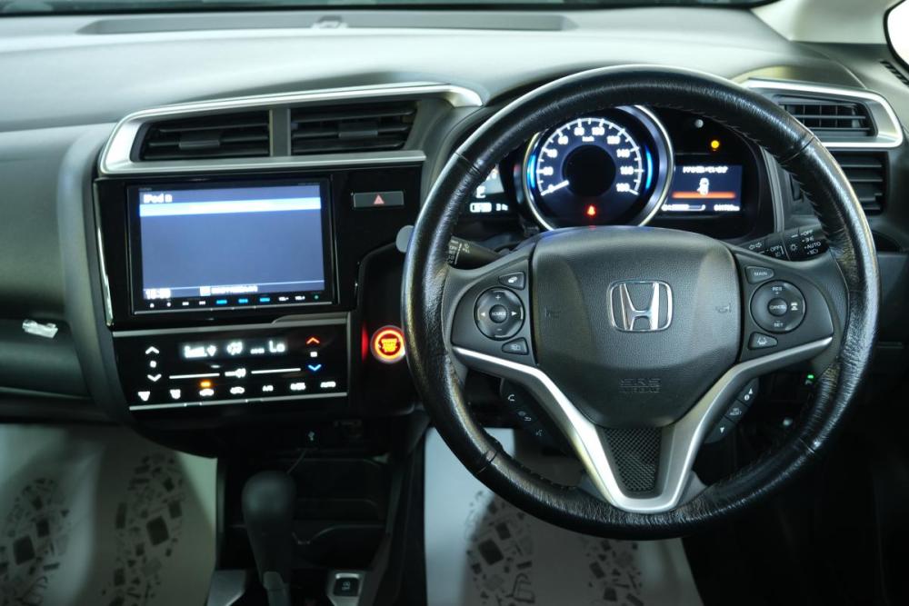 Honda Fit III Рестайлинг Омск  - изображение 11