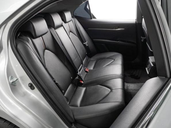 Toyota Camry VIII (XV70) с пробегом 2019 года, цена 2 690 000 рублей, 63910 км, седан, Автокод Объявления