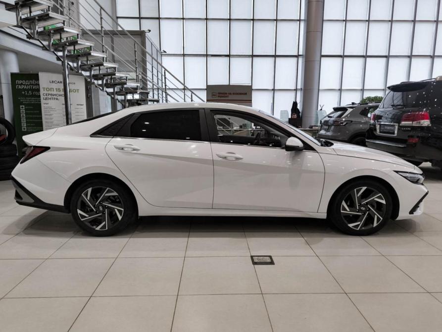 Hyundai Elantra VII (CN7) Рестайлинг Казань  - изображение 5