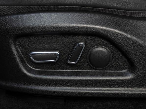 Changan Hunter Plus с пробегом 2024 года, цена 2 840 000 рублей, 30000 км, пикап, Автокод Объявления