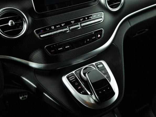 Mercedes-Benz V-Класс III (W447) с пробегом 2018 года, цена 3 135 340 рублей, 306430 км, минивэн, Автокод Объявления