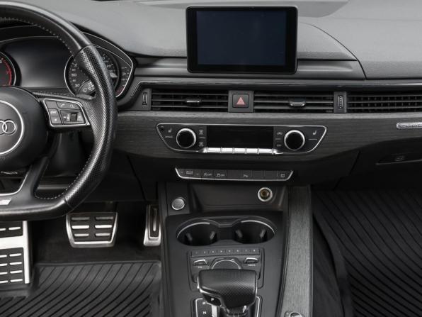 Audi A5 II (F5) с пробегом 2016 года, цена 2 498 000 рублей, 244594 км, купе, Автокод Объявления