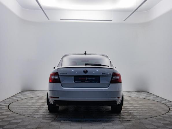 Skoda Octavia III (A7) Рестайлинг с пробегом 2018 года, цена 1 798 000 рублей, 173813 км, лифтбек, Автокод Объявления