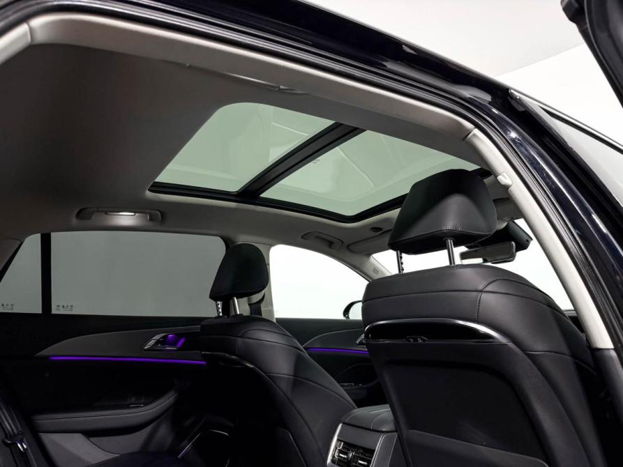 Hongqi H5 II Санкт-Петербург  - изображение 18