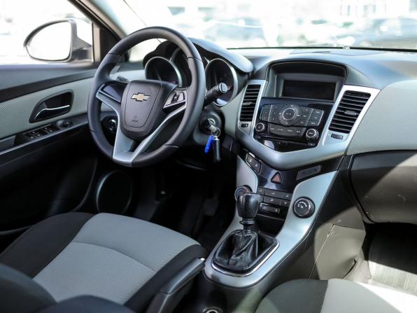 Chevrolet Cruze I Рестайлинг с пробегом 2012 года, цена 609 000 рублей, 262880 км, хэтчбек, Автокод Объявления
