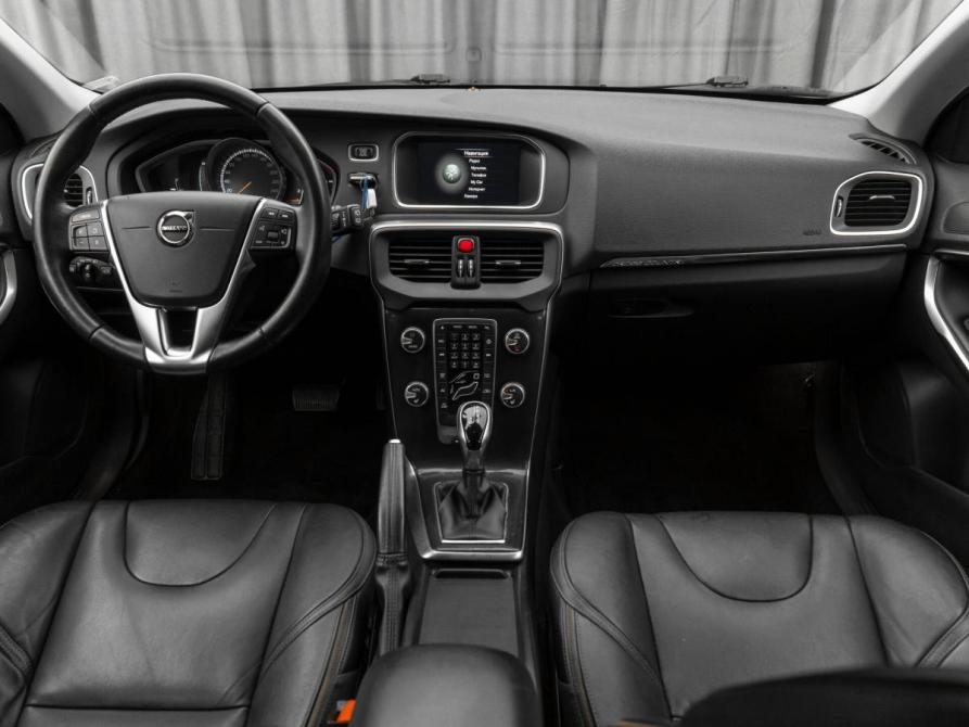 Volvo V40 Cross Country I Рестайлинг Москва  - изображение 8