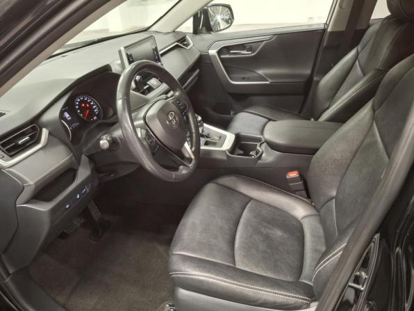 Toyota RAV4 V (XA50) с пробегом 2020 года, цена 3 280 000 рублей, 53880 км, внедорожник, Автокод Объявления