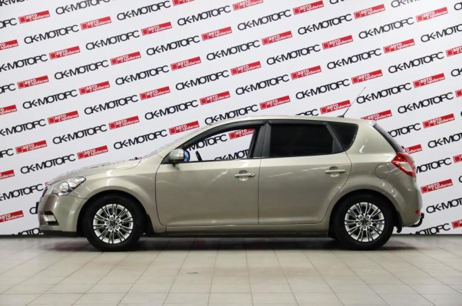 Kia Ceed I Рестайлинг с пробегом 2010 года, цена 775 170 рублей, 118044 км, хэтчбек, Автокод Объявления