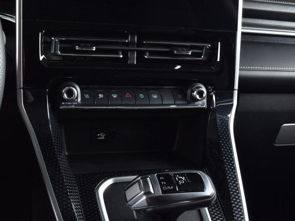 Haval M6 II с пробегом 2025 года, цена 1 974 995 рублей, 16158 км, внедорожник, Автокод Объявления