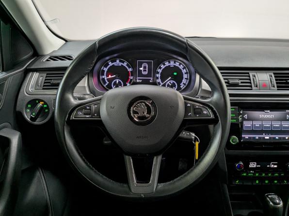 Skoda Rapid I Рестайлинг с пробегом 2018 года, цена 1 600 000 рублей, 86724 км, лифтбек, Автокод Объявления
