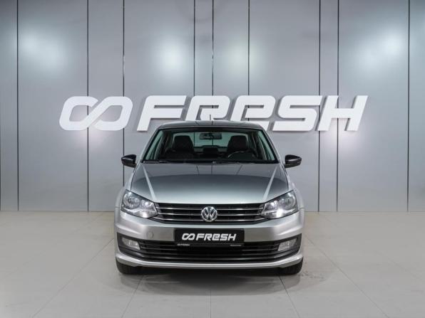 Volkswagen Polo V Рестайлинг с пробегом 2017 года, цена 1 299 000 рублей, 149170 км, седан, Автокод Объявления