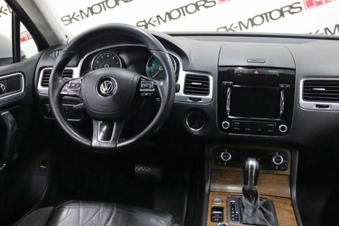 Volkswagen Touareg II с пробегом 2011 года, цена 1 585 850 рублей, 334895 км, внедорожник, Автокод Объявления