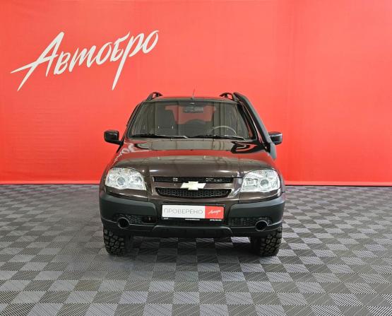 Chevrolet Niva I Рестайлинг с пробегом 2018 года, цена 700 000 рублей, 86140 км, внедорожник, Автокод Объявления