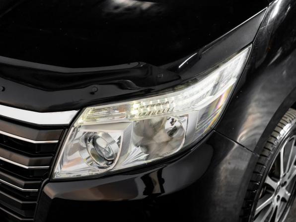 Toyota Noah III (R80) с пробегом 2014 года, цена 1 620 000 рублей, 249390 км, минивэн, Автокод Объявления