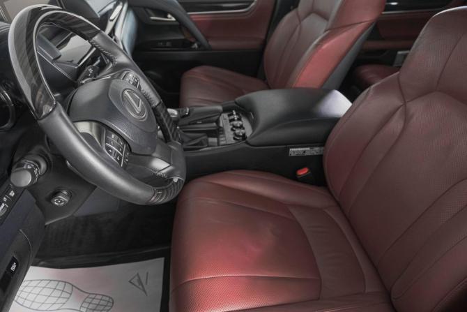 Lexus LX III Рестайлинг с пробегом 2018 года, цена 8 699 000 рублей, 186650 км, внедорожник, Автокод Объявления