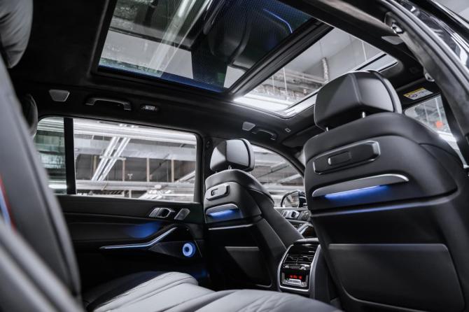 Новый BMW X7 I (G07) Рестайлинг 2025 года, цена 15 700 000 рублей, внедорожник, Автокод Объявления