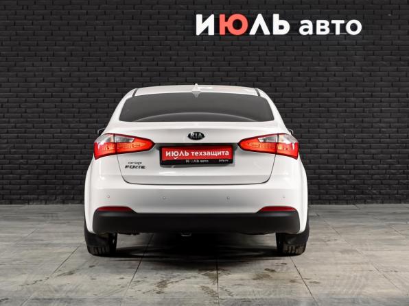 Kia Forte II с пробегом 2015 года, цена 1 080 000 рублей, 145491 км, седан, Автокод Объявления