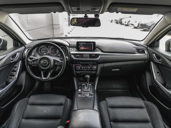 Mazda 6 III (GJ) Рестайлинг с пробегом 2016 года, цена 1 849 000 рублей, 191666 км, седан, Автокод Объявления