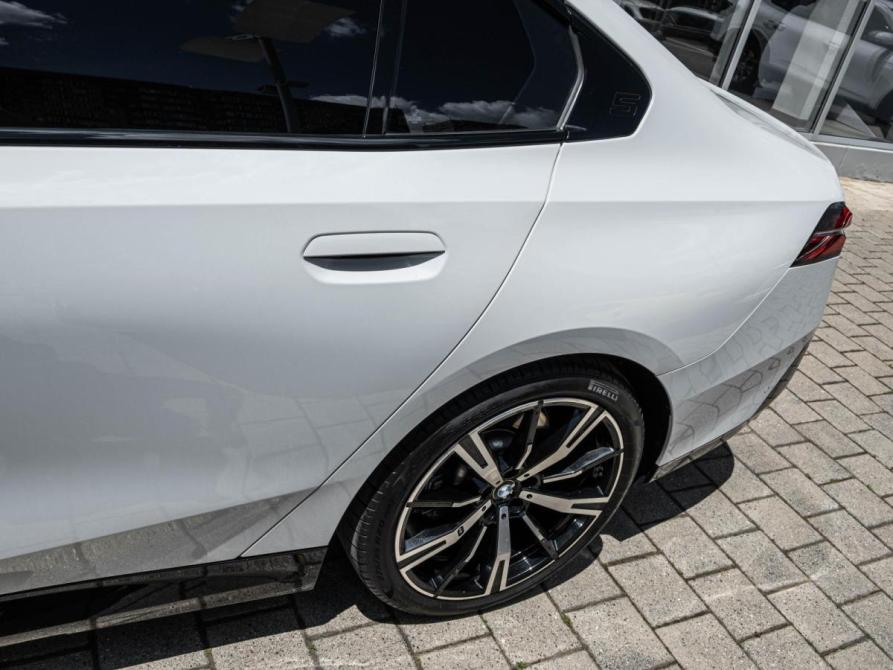 BMW 5 серии VIII (G60/G61/G68) Ставрополь  - изображение 10