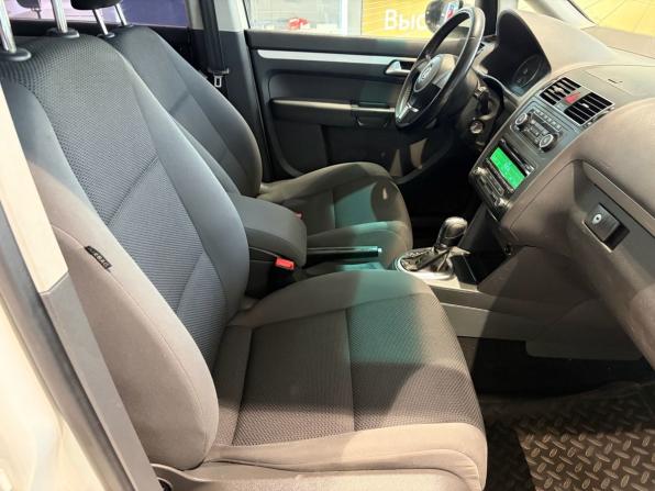 Volkswagen Touran I Рестайлинг 2 с пробегом 2012 года, цена 884 000 рублей, 174000 км, компактвэн, Автокод Объявления
