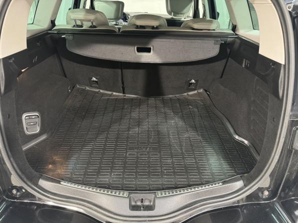 Renault Scenic IV с пробегом 2020 года, цена 1 799 800 рублей, 158000 км, компактвэн, Автокод Объявления