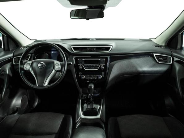 Nissan Qashqai II с пробегом 2018 года, цена 1 704 700 рублей, 141909 км, внедорожник, Автокод Объявления