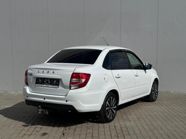 Lada (ВАЗ) Granta I Рестайлинг с пробегом 2024 года, цена 972 000 рублей, 32955 км, седан, Автокод Объявления