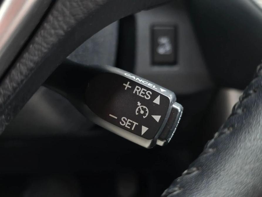 Toyota RAV4 IV (XA40) Рестайлинг Санкт-Петербург  - изображение 14