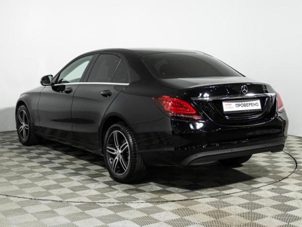 Mercedes-Benz C-Класс IV (W205) Рестайлинг с пробегом 2018 года, цена 2 599 585 рублей, 95781 км, седан, Автокод Объявления