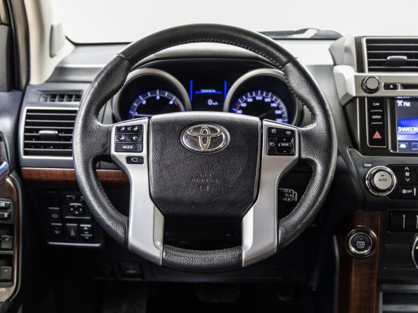 Toyota Land Cruiser Prado 150 Series Рестайлинг 1 с пробегом 2014 года, цена 3 248 000 рублей, 96536 км, внедорожник, Автокод Объявления