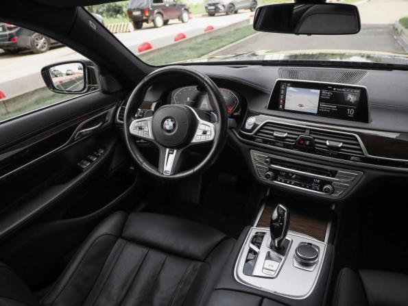 BMW 7 серии VI (G11/G12) Рестайлинг с пробегом 2019 года, цена 5 290 000 рублей, 93275 км, седан, Автокод Объявления