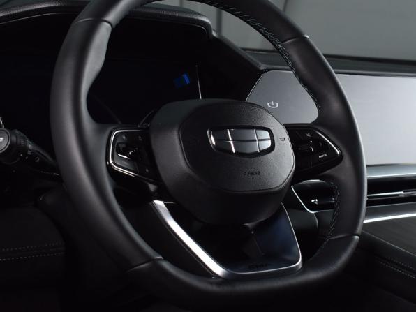 Geely Monjaro I Рестайлинг (China Market) с пробегом 2025 года, цена 3 584 999 рублей, 13590 км, внедорожник, Автокод Объявления